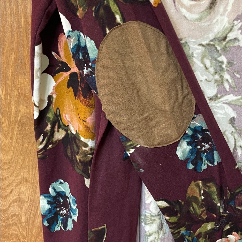 Reborn J Floral Cardigan - Burgundy and Multicolor flowers - Picture 4 of 4